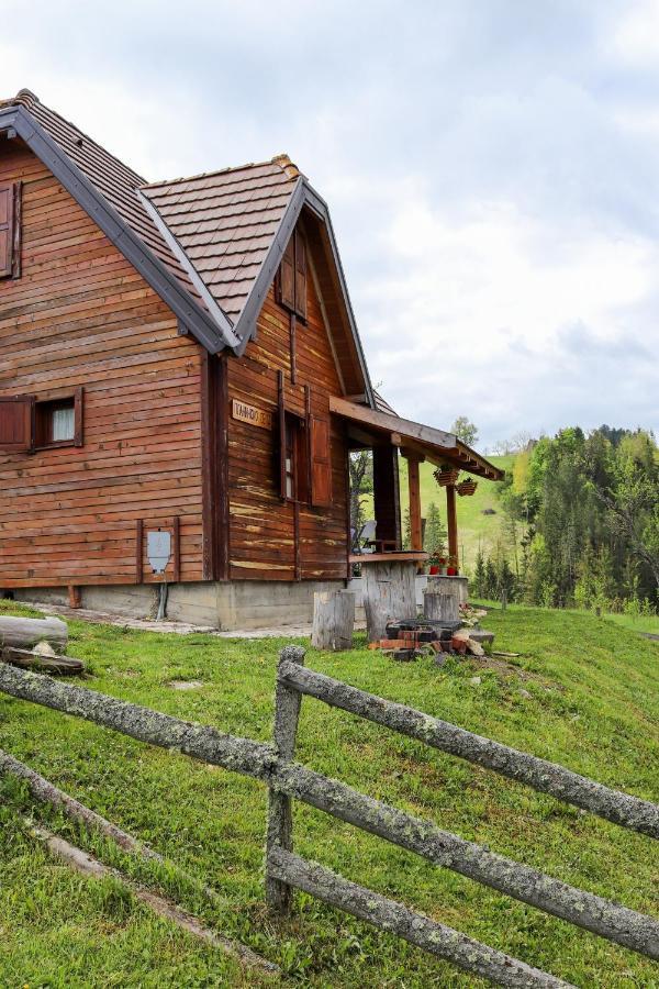 Apartment "Planinsko Selo" Zaovine Exterior foto